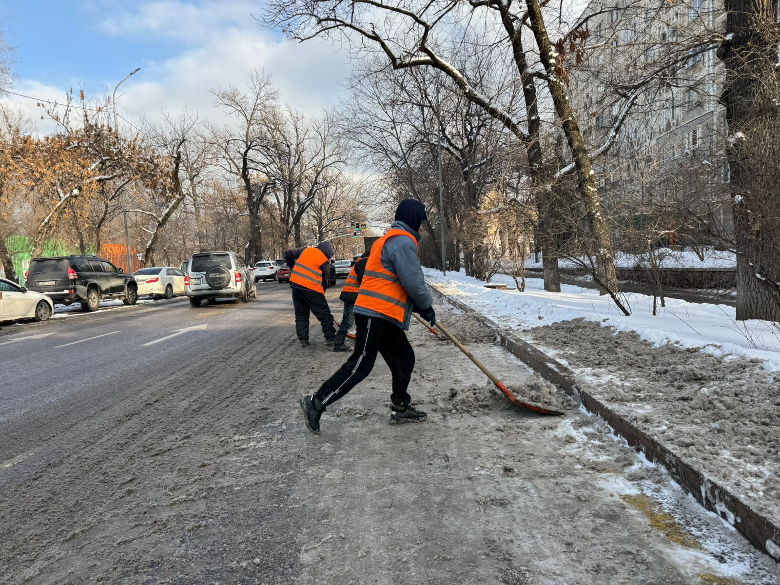 Волонтеры Алматы: доброта в действии