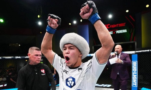 Асу Алмабаев стремится в топ-5 UFC