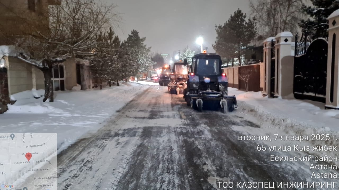 Более 1200 спецтехники на уборке снега: Астана борется с непогодой