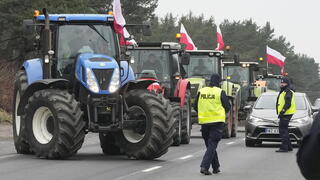 Фермеры из разных стран ЕС выражают протест против торговых соглашений